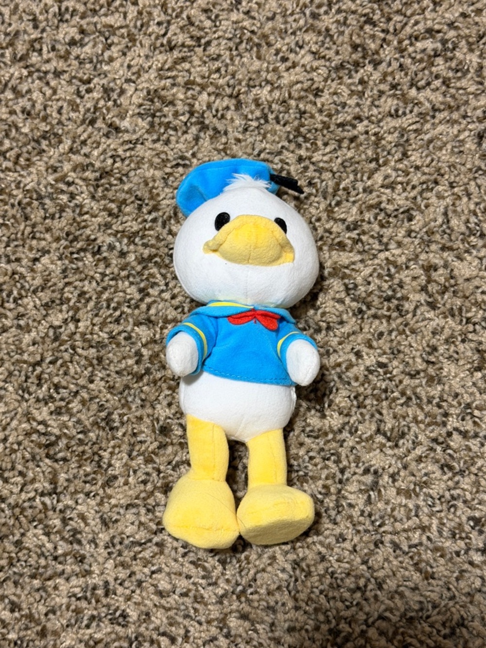 Plush Donald Duck Nuimo